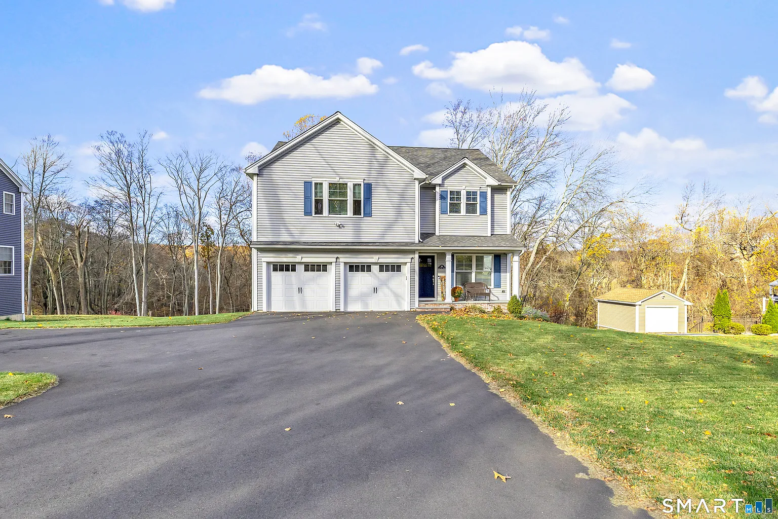 10 Woods View Lane photo 1