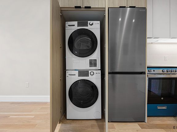 2nd image of 1080 Rogers Ave #2F