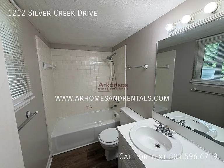 1212 Silver Creek Dr — Photo 8