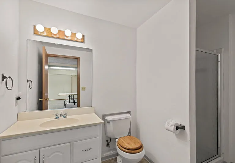 3926 S Alder Cir #1 — Photo 20