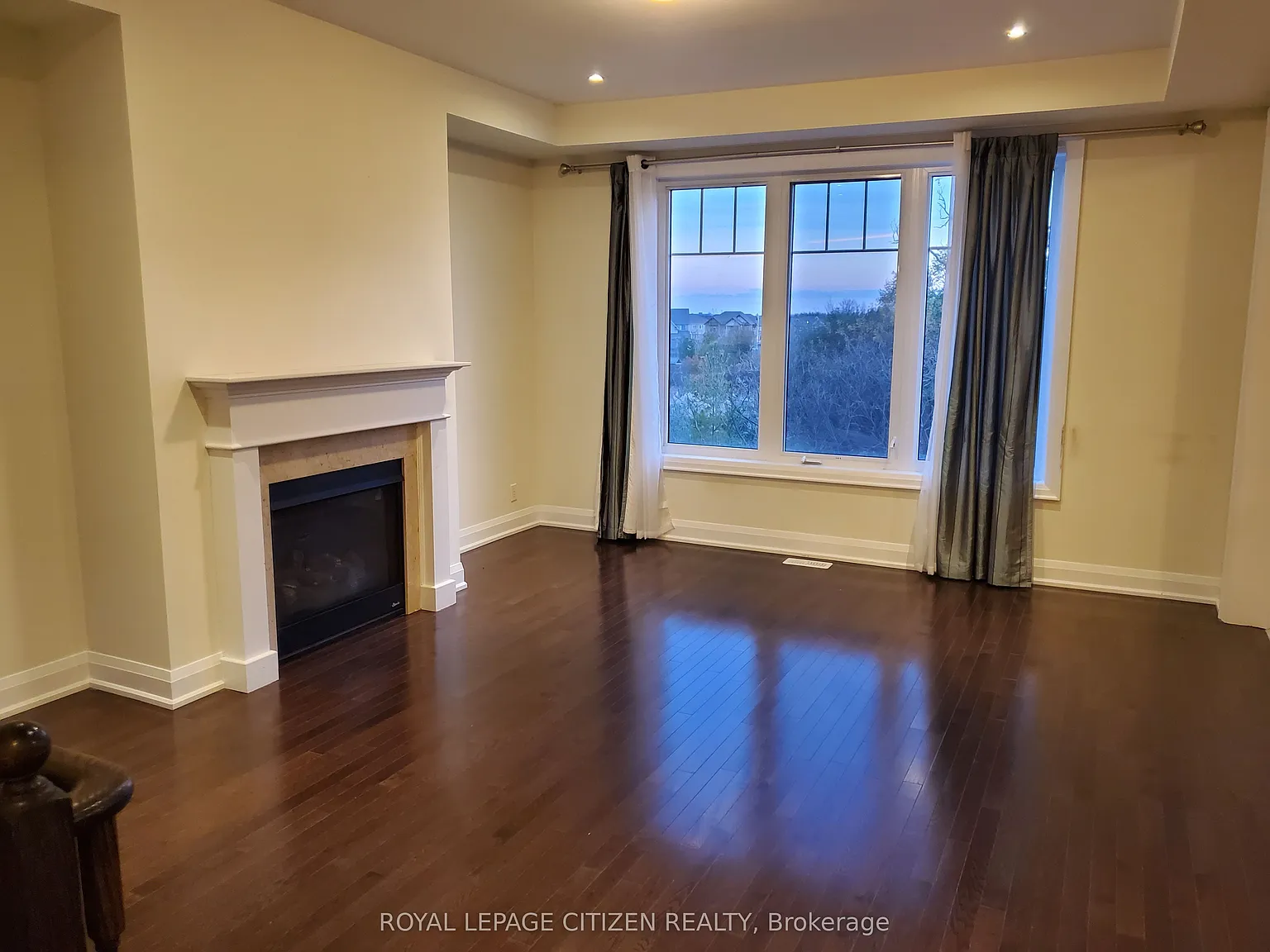 4 bed, $3,300 — Photo 3