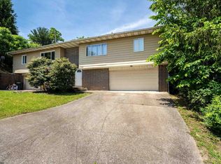 798 Alpine St, Morgantown, WV 26505