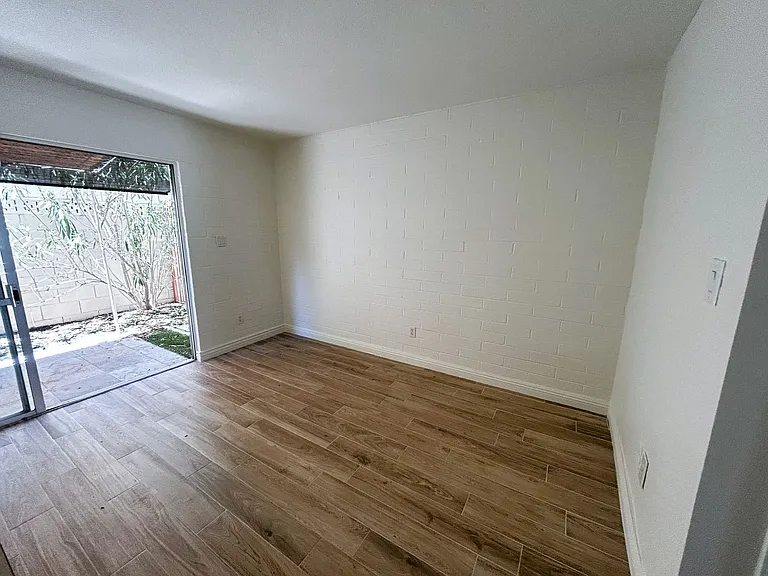 4846 N Woodmere Fairway #3 — Photo 20