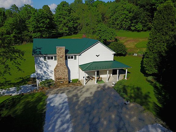 Aerial view of front of Home