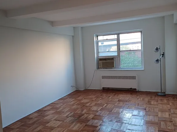 530 Grand St APT F3e, Manhattan, NY 10002