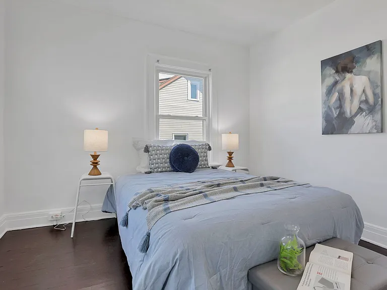 215 Martin Luther King Jr Blvd — Photo 22