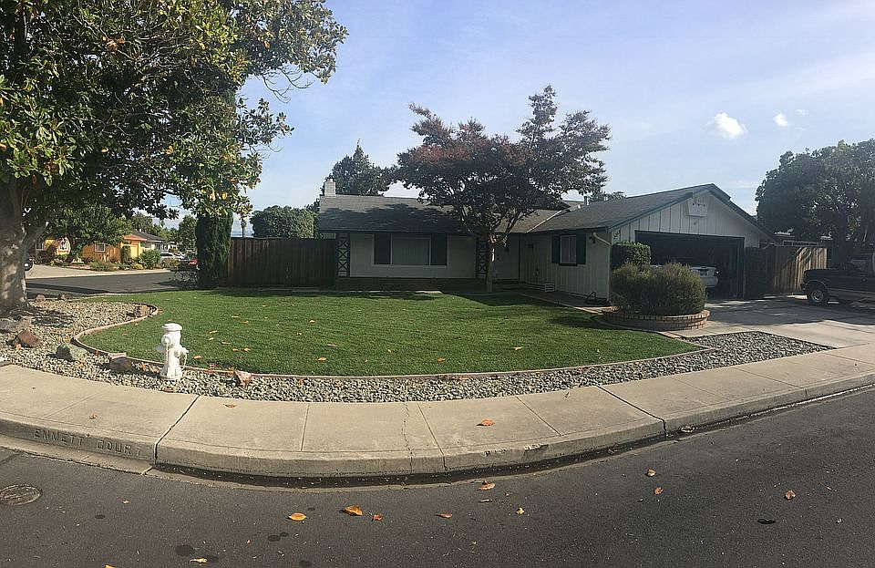 1st image of 2253 Emmett Ct