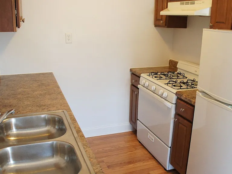 2600 Kimball LLC — Photo 108