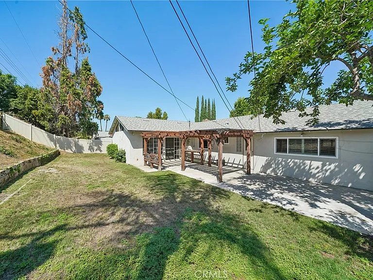 1031 Fletcher Ave — Photo 24