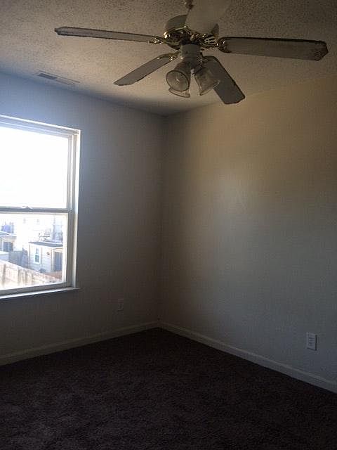2nd image of 1017 S Dexter Ave