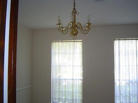 4th image of 4607 San Bernadino St