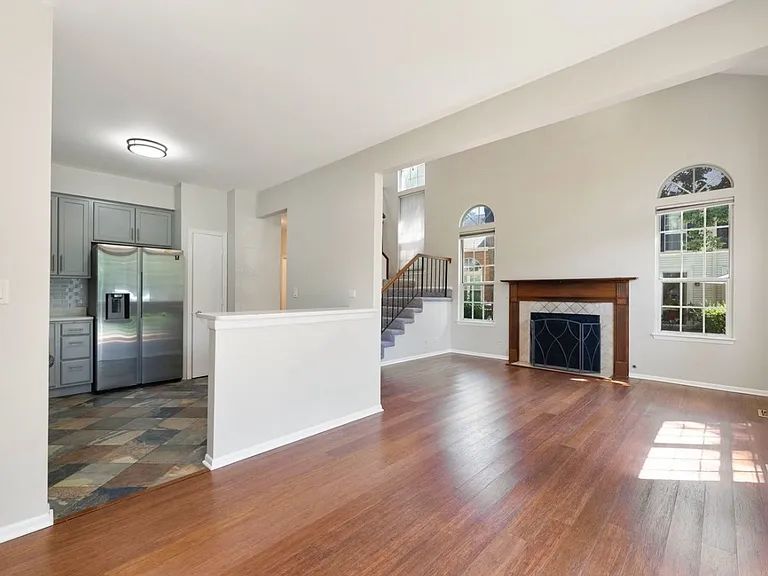 1500 Golfview Dr — Photo 5