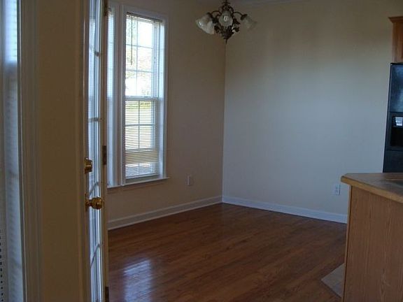 5th image of 1 Cove Harbor Ct