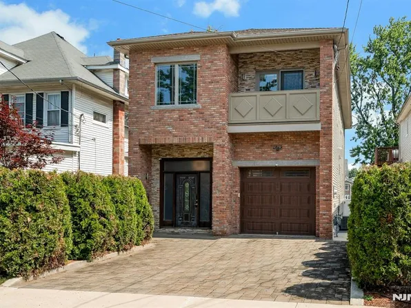 505 Post Ave, Lyndhurst, NJ 07071