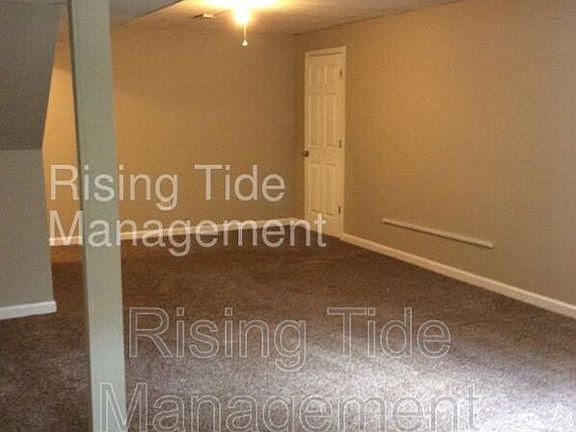 3rd image of 1928 Poplar Dr