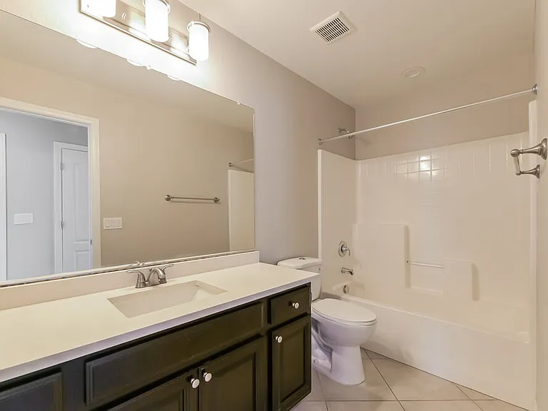 6377 Kellyville Dr — Photo 15