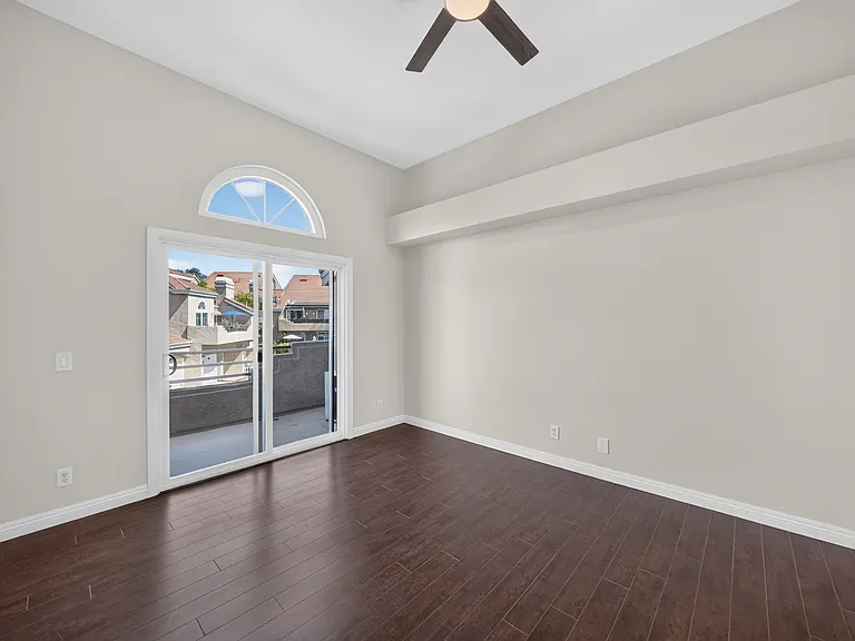 25082 Camino Del Mar #C — Photo 25