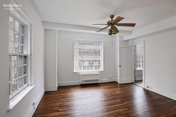 Sold by Sotheby's International Realty | media 14