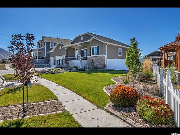 2nd image of 6058 N Schooner Ln