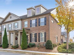 328 Barbados Ln, Suwanee, GA 30024