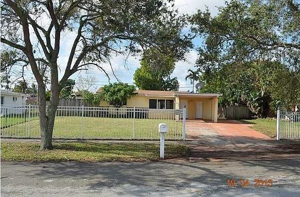 1st image of 6230 SW 37th Ct