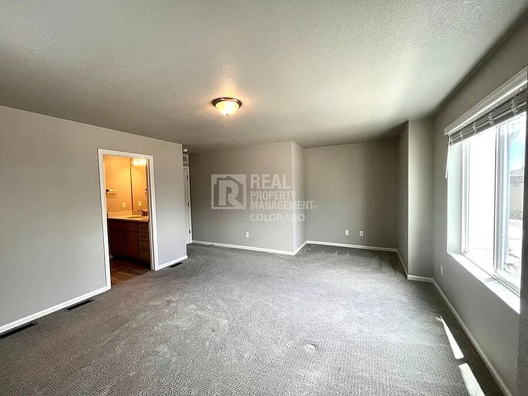 9286 Henson Pl — Photo 8