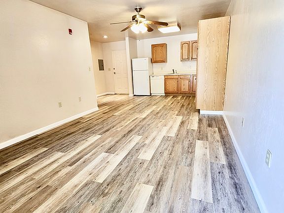 2nd image of 301 E McNeil #837280152