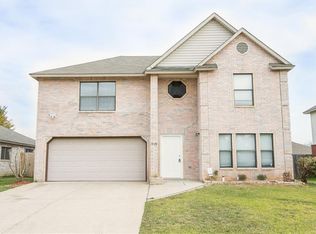 3120 Pine Valley Dr, Grand Prairie, TX 75052