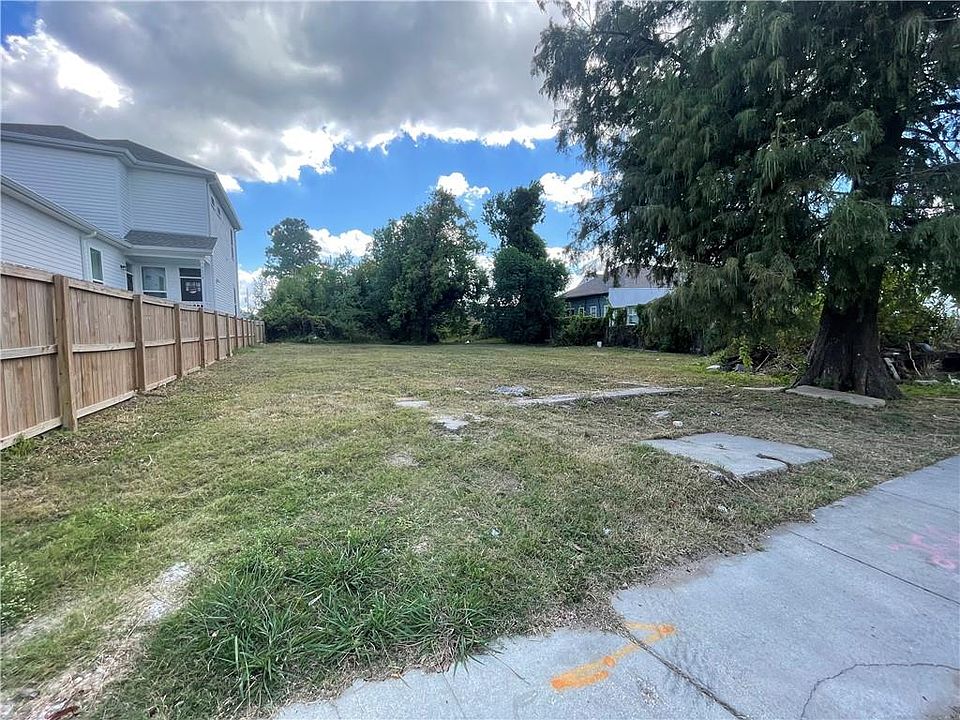 1st image of 2518 N Galvez St