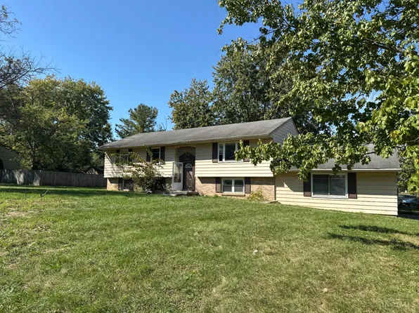 1526 Rolling Knoll Dr, Loveland, OH 45140