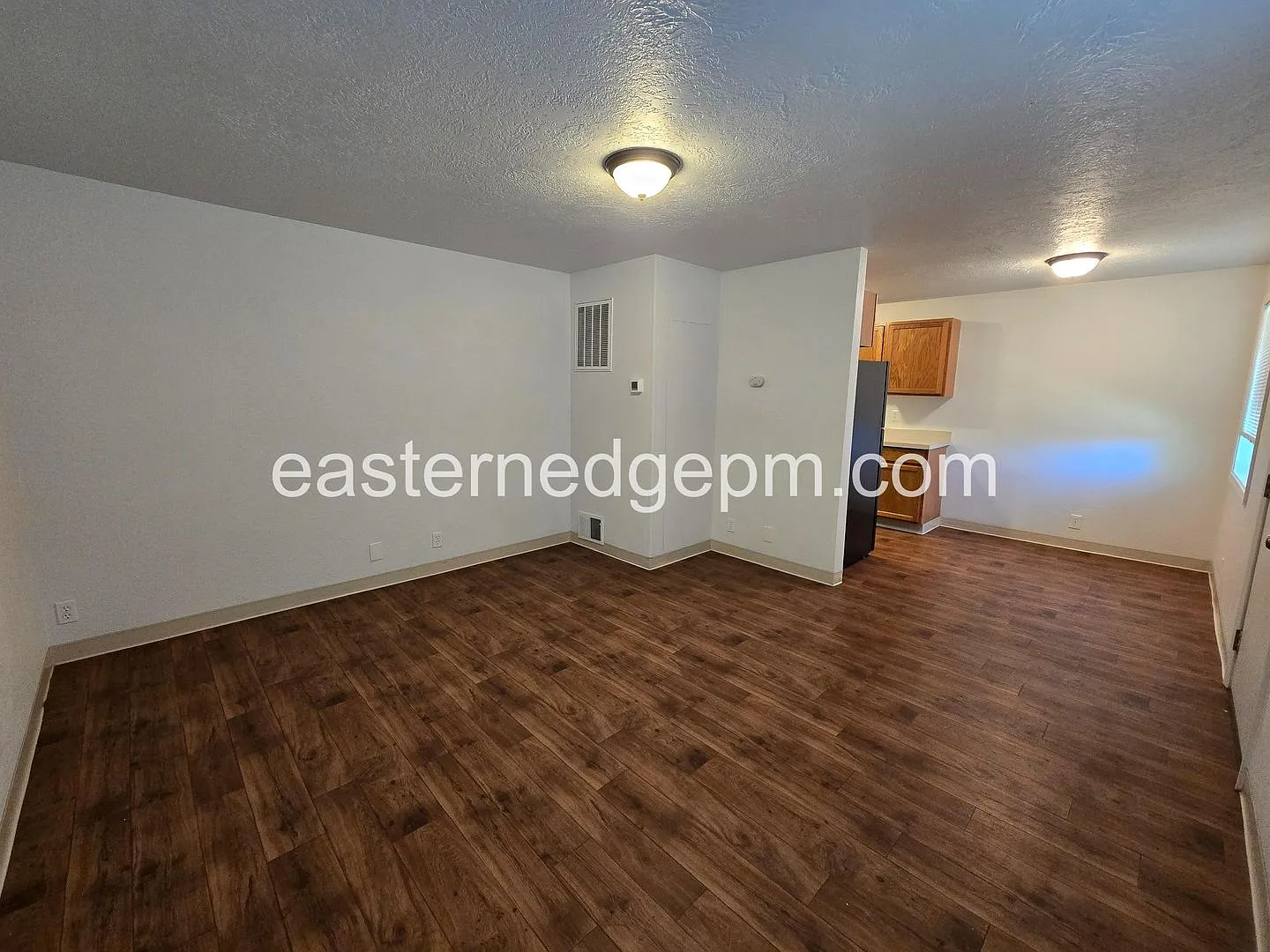 Stadium Apartments — Photo 4