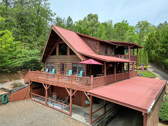 4th image of 145 Skyview Dr