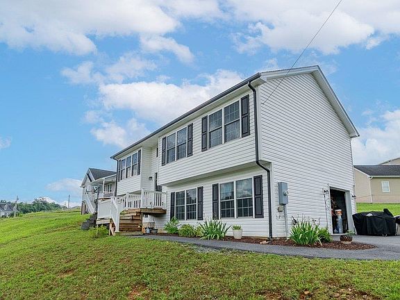 2nd image of 235 Locustdale Loop