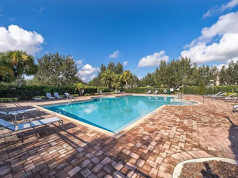 8031 Navel Orange Ln — Photo 4