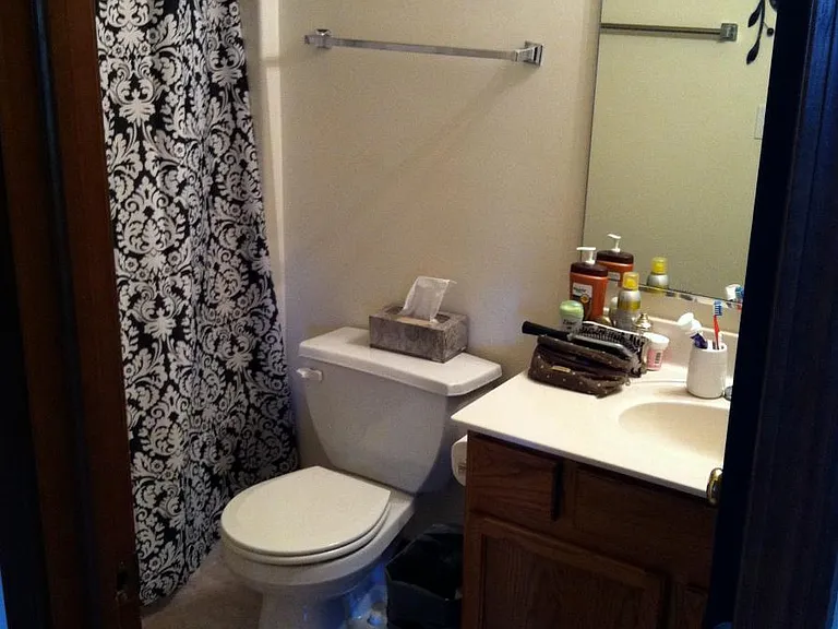 2411 Beech St — Photo 3
