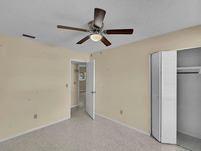 160 NE Bracken Rd — Photo 18