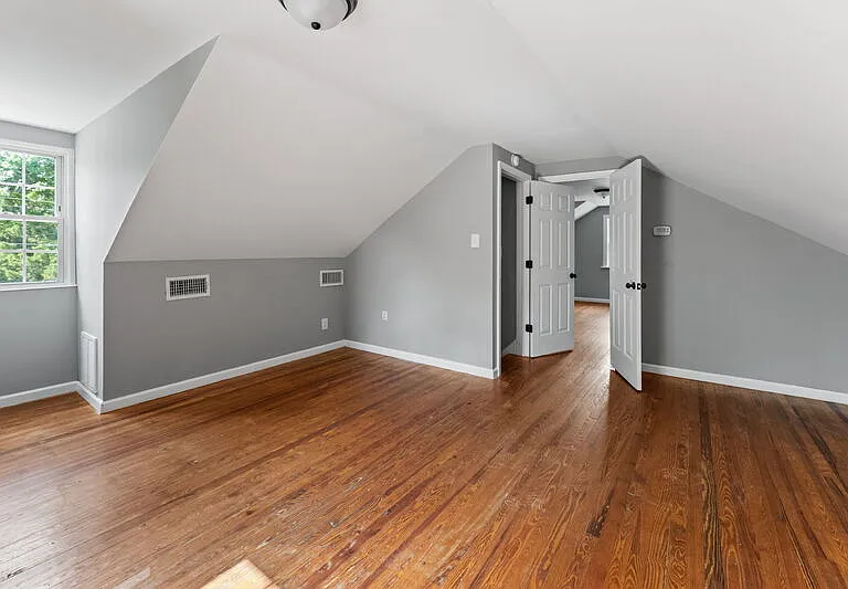 2501 Williams St — Photo 25
