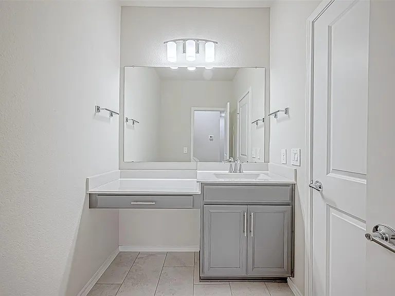 10511 Blankiet Ln — Photo 28