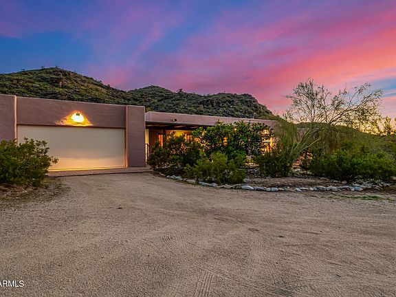 5th image of 2215 E Siesta Drive