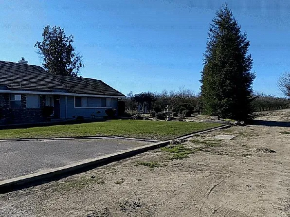 14509 Bell Dr, Livingston, CA 95334