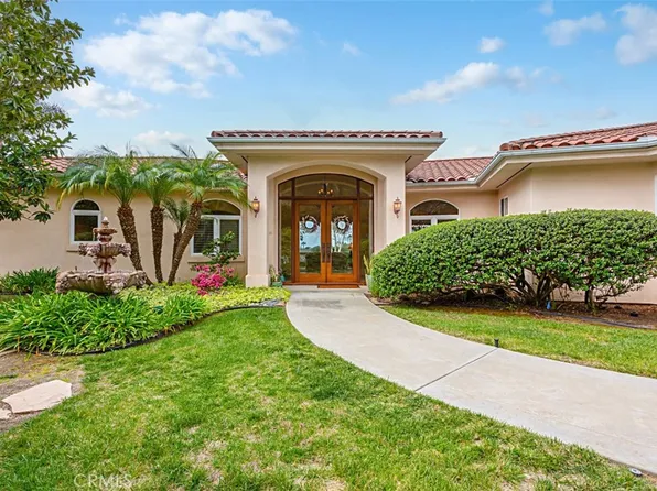 1166 Arroyo Pacifica, Fallbrook, CA 92028