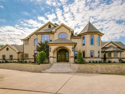 2401 Dove Rd, Grapevine, TX, 76051