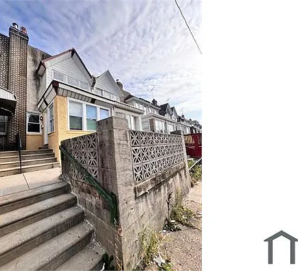 3 bed, 1102 sqft, $1,600 — Photo 4