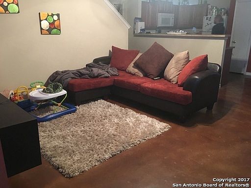 2nd image of 5015 Summit Wood APT 1