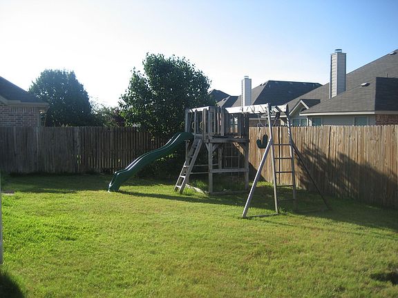 5th image of 11649 Winding Brook Dr