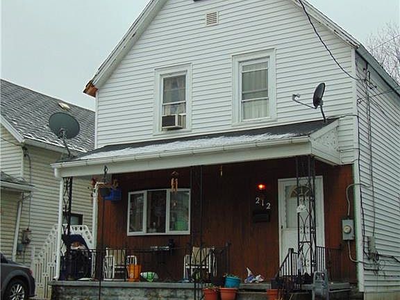 2nd image of 212 N Ogden St