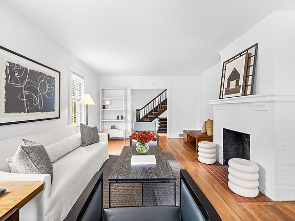 4th image of 625 E Polo Rd