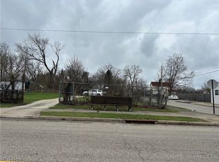 624 Steel St, Youngstown, OH 44509