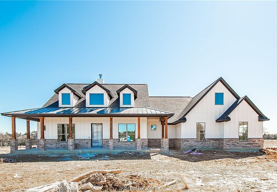 1st image of 17626 Windsong Ct