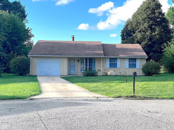 4461 Pepperidge Cir, Indianapolis, IN 46235